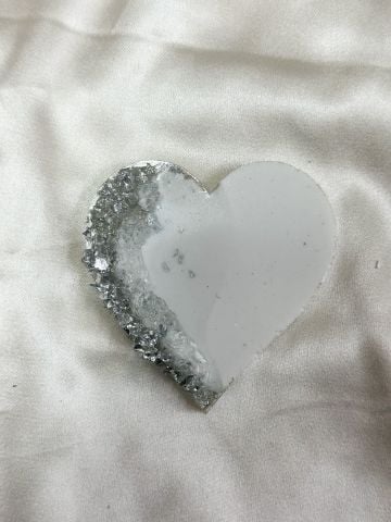 Kalp Taş Varaklı  Epoksi Magnet Gümüş