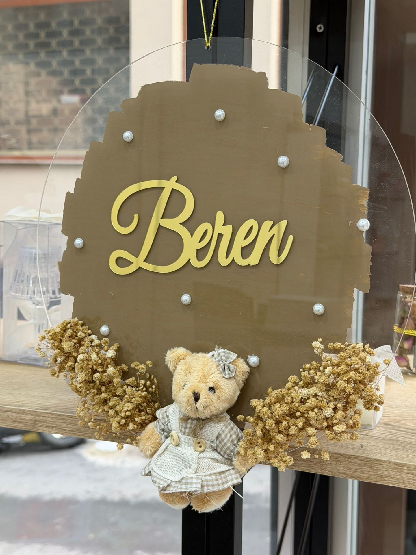 Kahverengi Boyalı Kapı Süsü