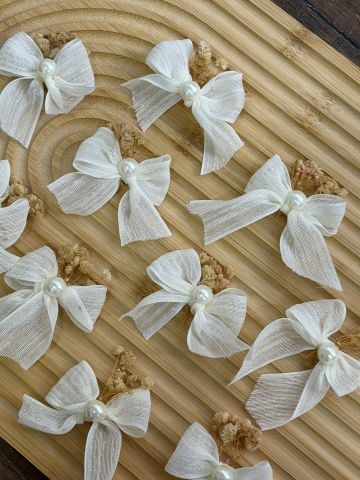 Cipso Çiçekli Keten İncili Fiyonk 50 adet