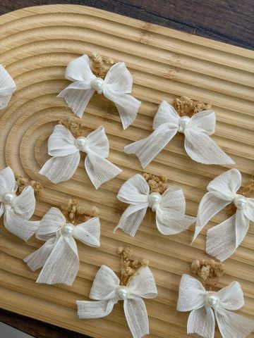 Cipso Çiçekli Keten İncili Fiyonk 50 adet