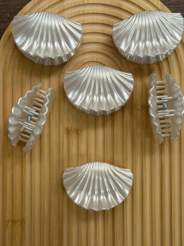 Beyaz Sedefli İstiridye Toka 8 cm (12adet)