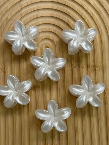 5 Cm Sedefli Beyaz Lotus Toka (12adet )