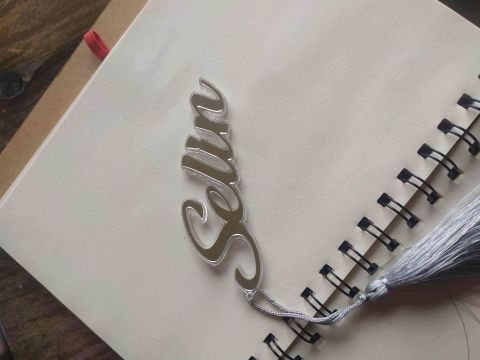 Düz Yazılı Kitap Ayracı Pleksi 15x5cm