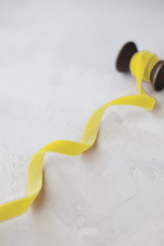 1cm Kadife Kurdele - 5m Sarı