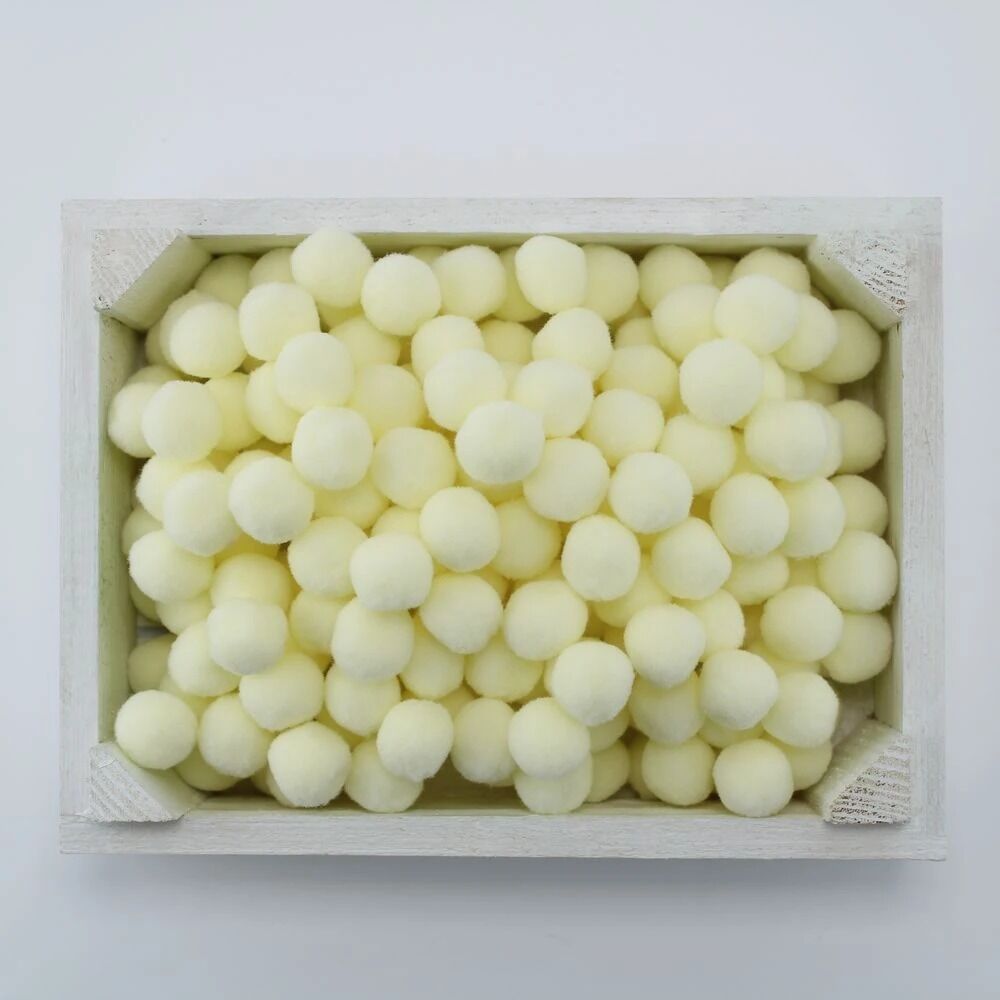 Peluş Ponpon Krem