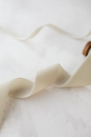 2cm Kadife Kurdele - 5m Krem