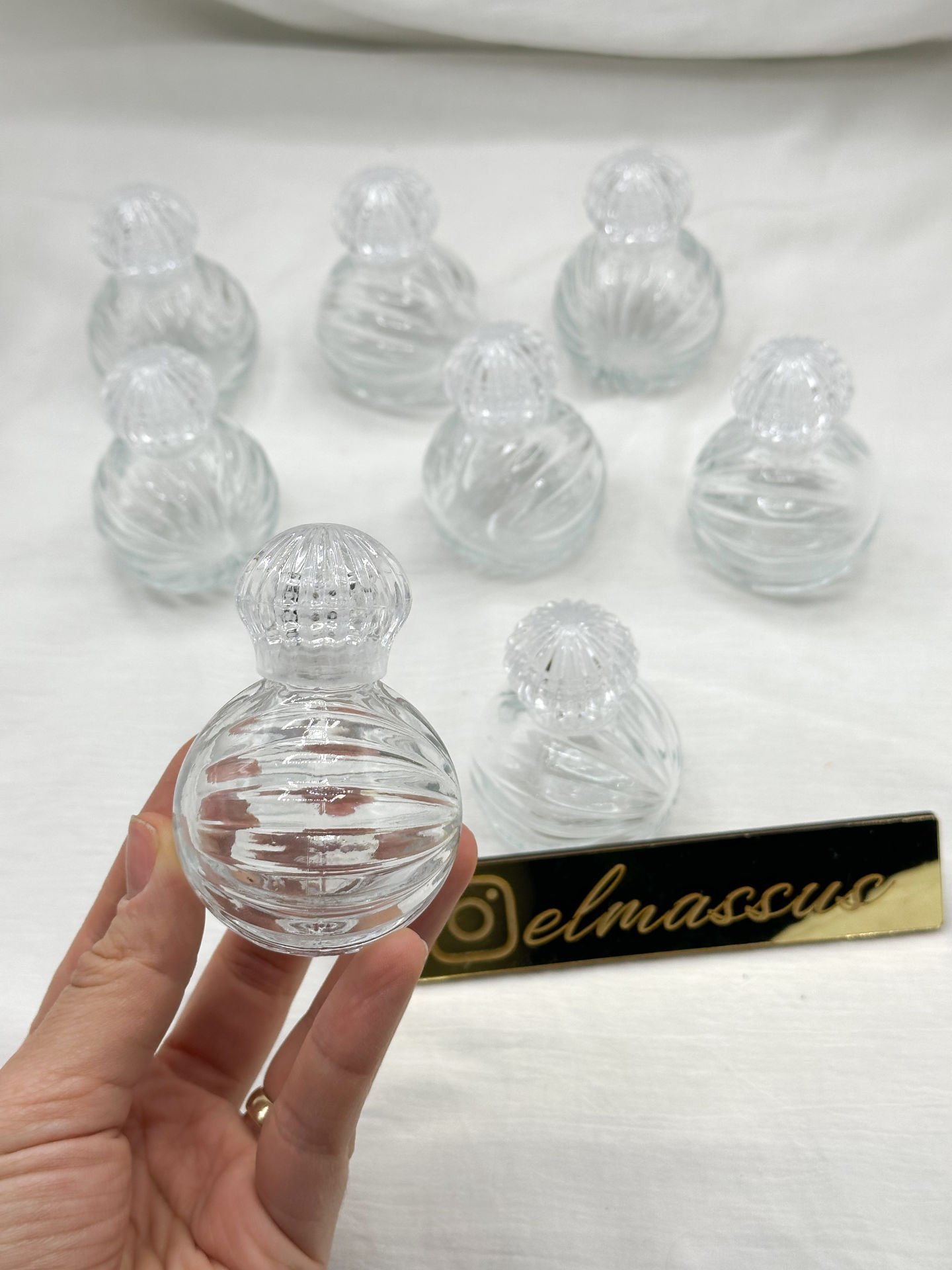 Yuvarlak Kristal Kapaklı Cam Şişe