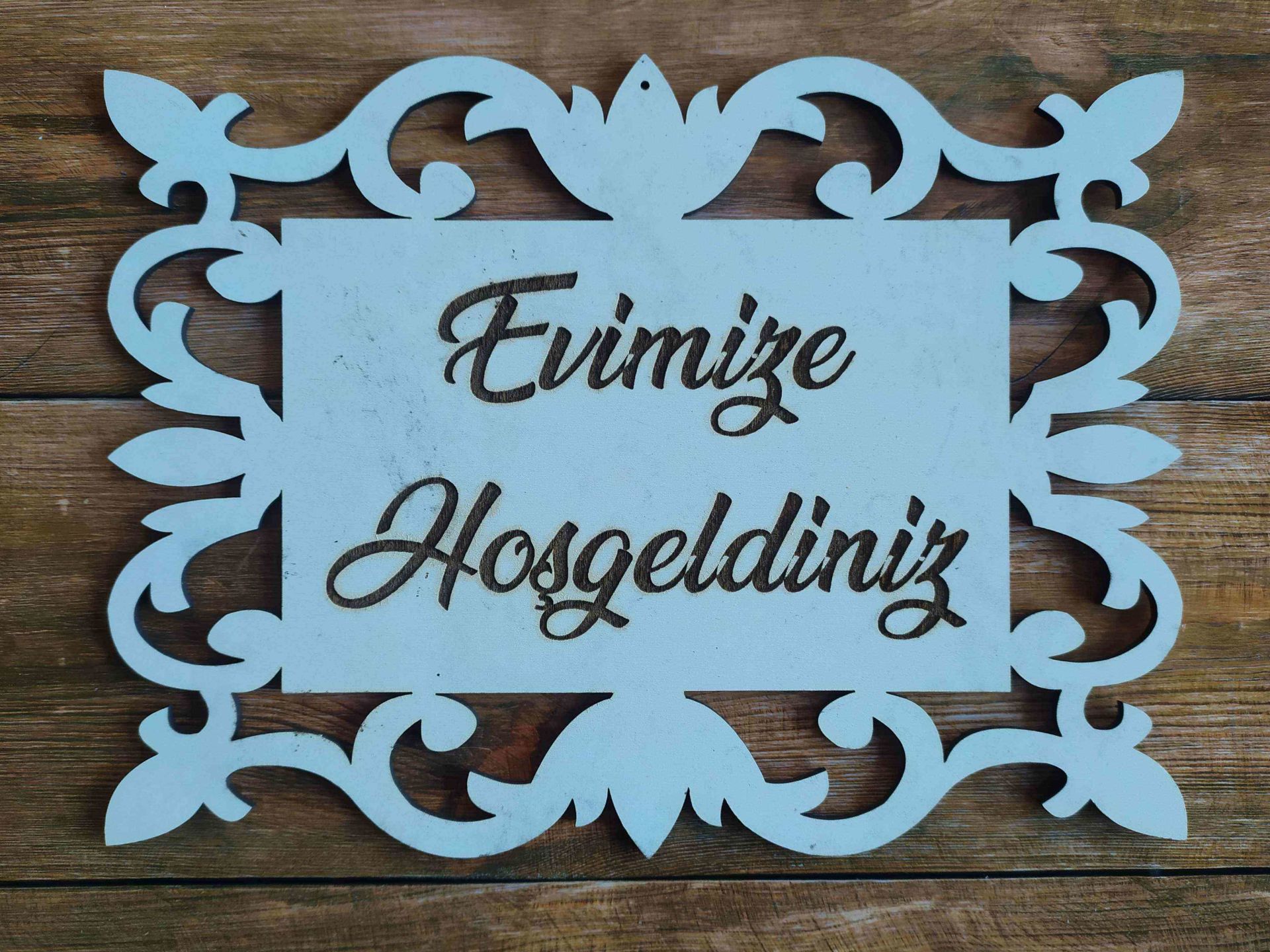 Evimize Hoşgeldiniz' Ahşap Kapı Süsü Pleksi 30cm