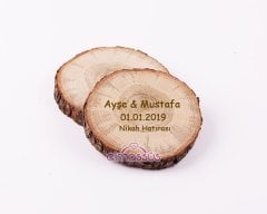Yazılı Ahşap Kütük
