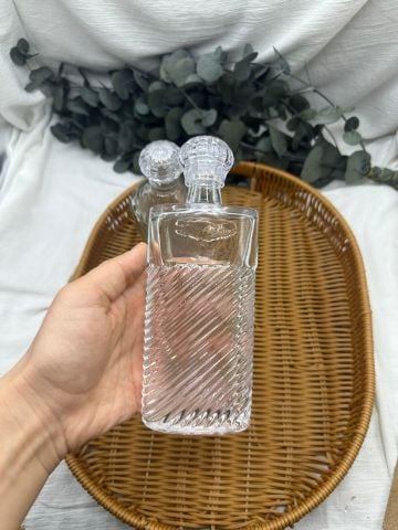 Kristal Kapaklı Kolonya Şişesi 250 ml Kare 1