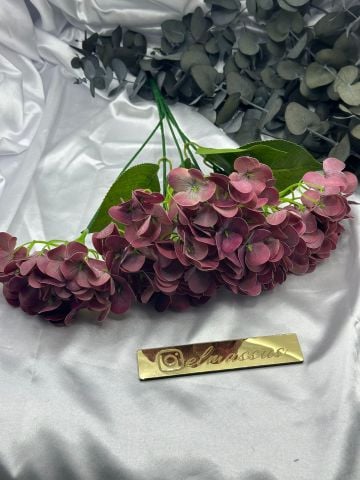 Islak Ortanca Demet Bordo