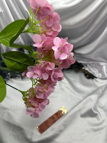 Islak Ortanca Demet Pembe