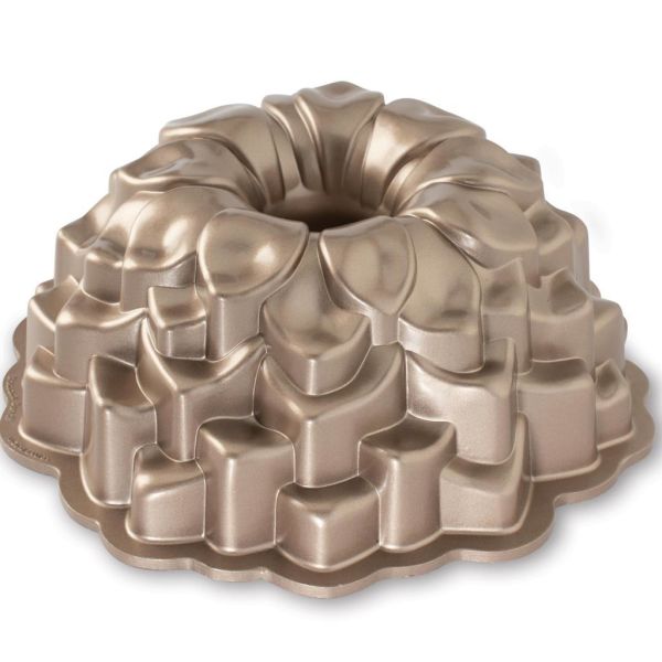 Nordicware 87537 Çicek Bundt Kek Kalıbı