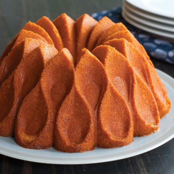 Nordicware 91777 Taç Bundt Kek Kalıbı