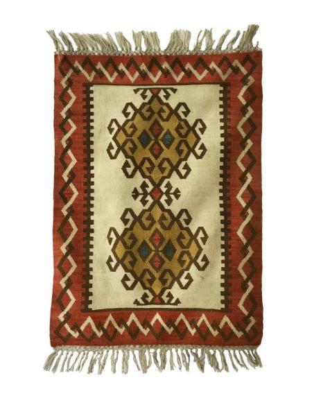 El Dokuma Yöresel Kilim