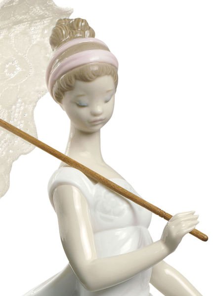 Lladro Finesse Woman