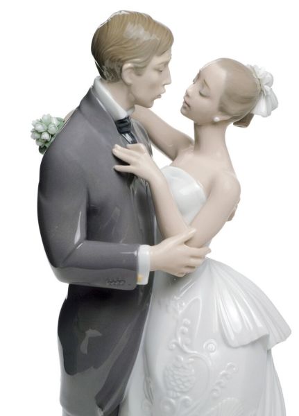 Lladro Lovers' Waltz