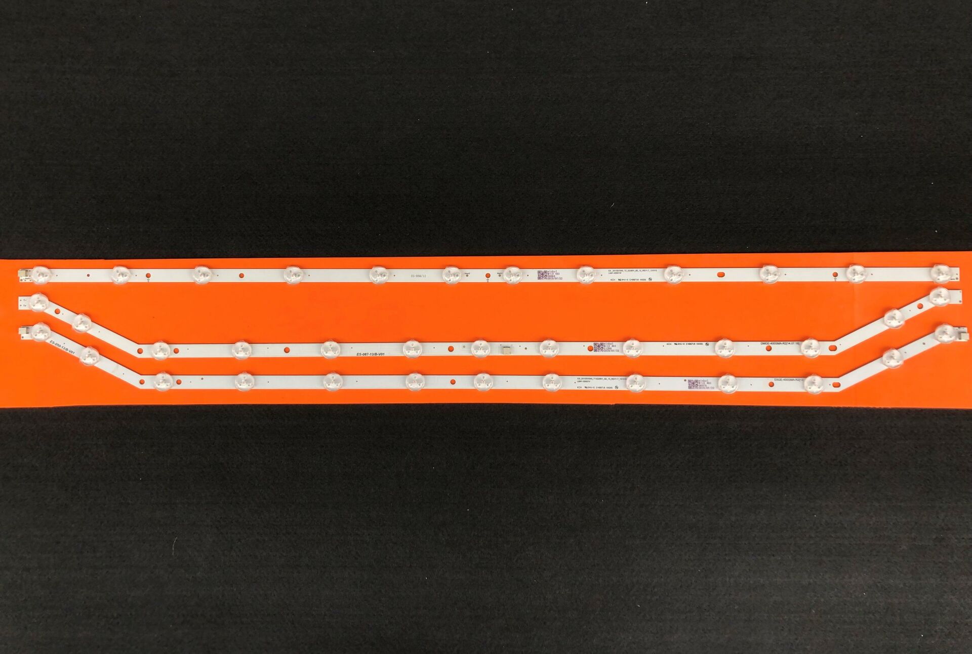 TV LED BAR 2025 TAKIM 3 LÜ-EĞRİ LED-UE40H5003AW-UE40H5203-UH40H6203-UN40FH4205-ES087
