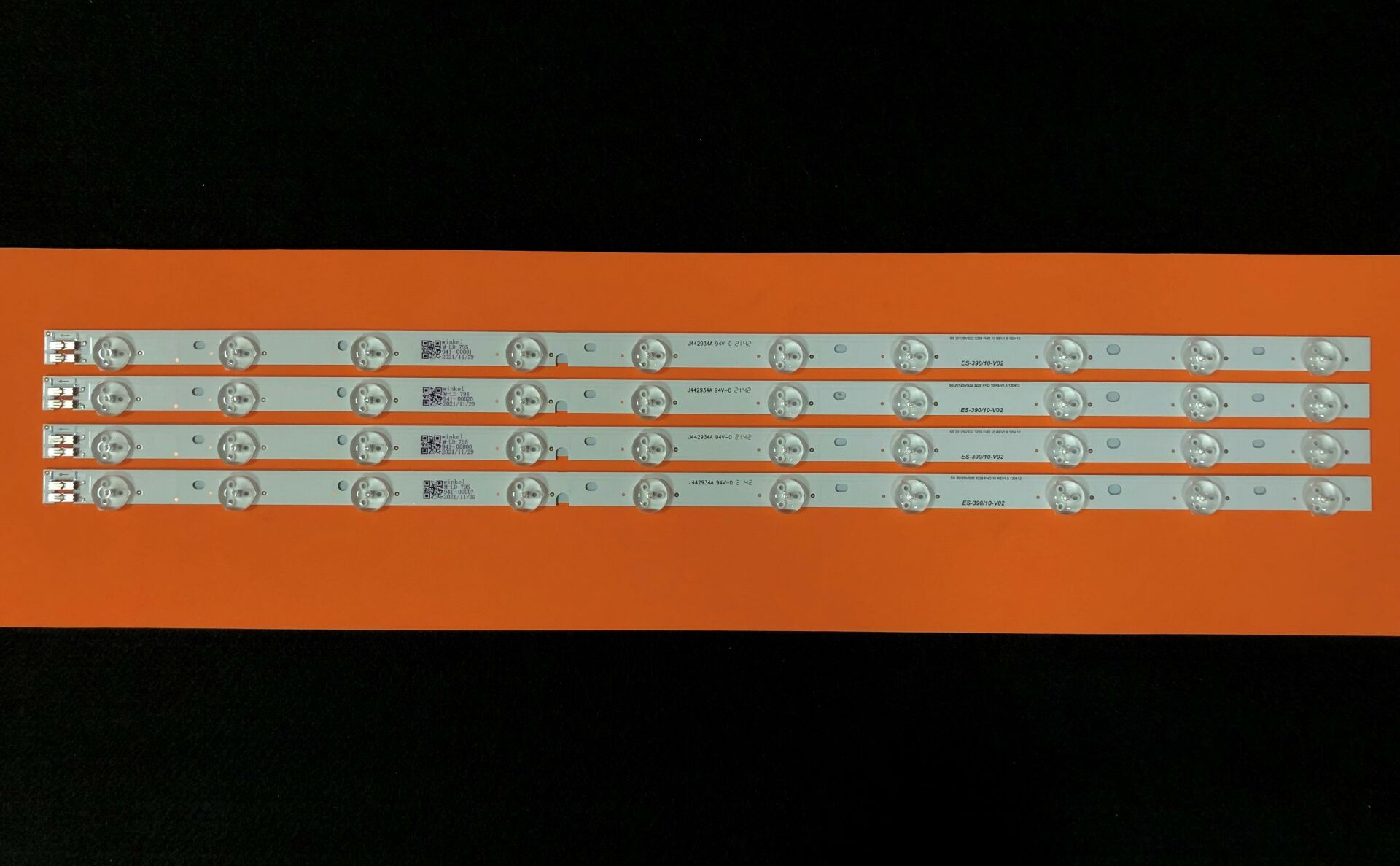 TV LED BAR 2129 TAKIM 10 LU-UE32ES5500,UN32EH4003,32EH6030,2012SVS32 3228-ES-390