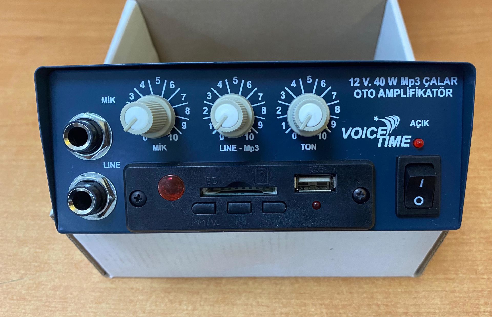 PAZARCI ANFİSİ USB Lİ 12 VOLT 40 WATT