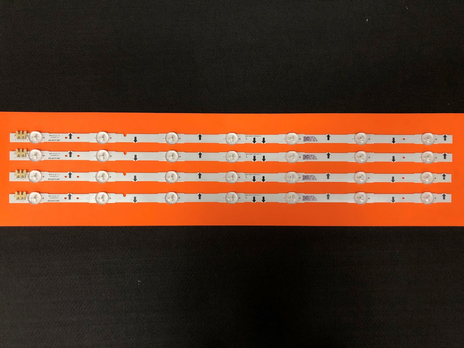 TV LED BAR -2157 TAKIM 4 LÜ-320DC1-R2UE32H5070AS,UE32H5570AS,UE32H6270AS-C330-E421-WİNKEL