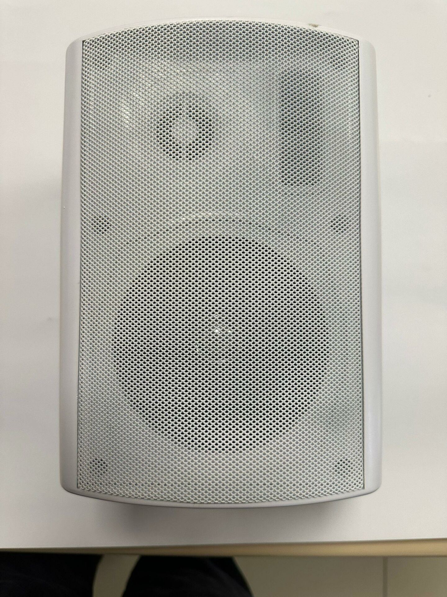 UNIVERSAL CTR-5 TRAFOLU 5 INÇ  DUVAR TİPİ 180x180x250  EBAT BEYAZ KASA HOPÖRLÖR