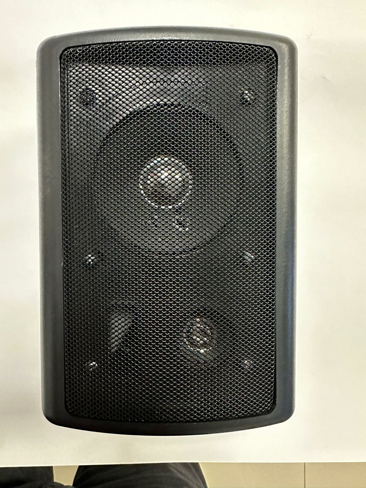 UNIVERSAL CTR-4 TRAFOLU 4 INÇ  DUVAR TİPİ 140x130x205 EBAT SİYAH KASA HOPÖRLÖR