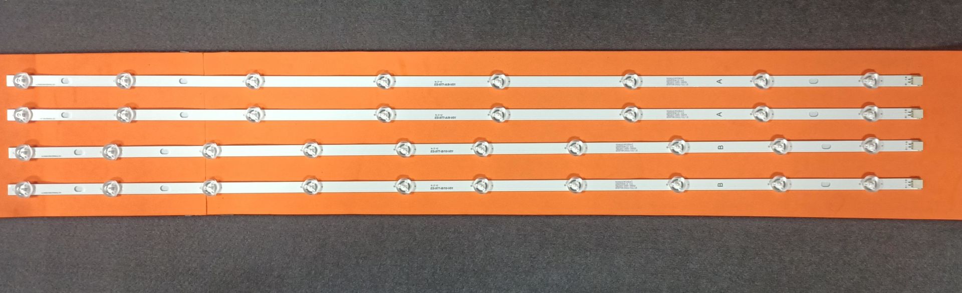TV LED BAR -2369 TAKIM 4 LÜ-43UD8460-43UD8400-43R7540U-43FD7460-43SBF720-ES-977WİNKEL