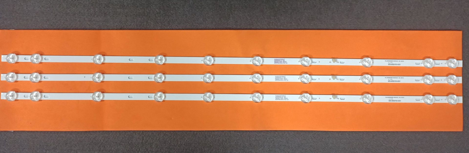 TV LED BAR -2375 TAKIM 3 LÜ-SN40LED013/0002-ST-4040HL- AX40LED013-2A390A28-ES-855-WİNKEL