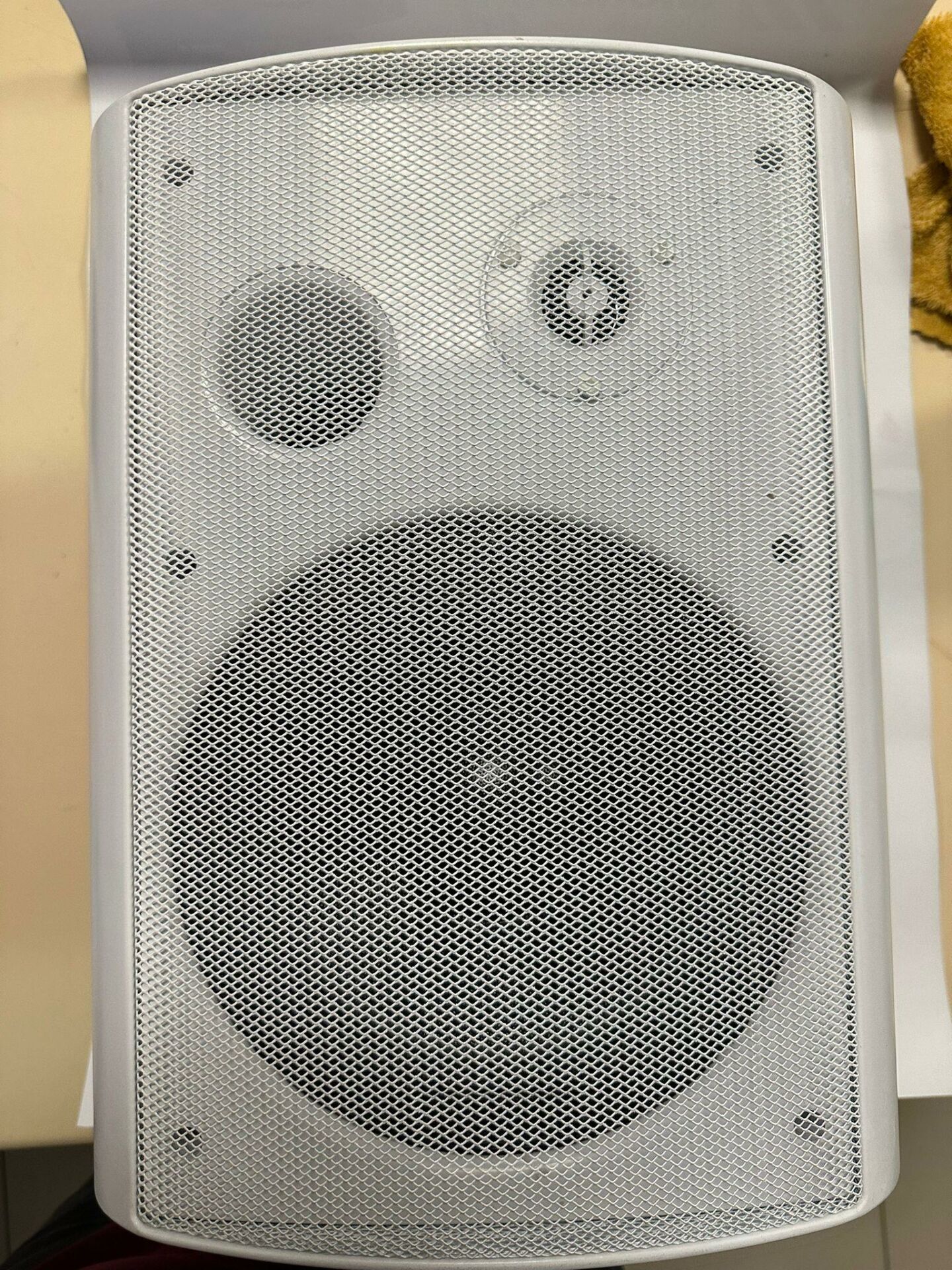 UNIVERSAL FX-8 TRAFOLU 8 INÇ  DUVAR TİPİ 280X250X400  EBAT BEYAZ KASA HOPÖRLÖR