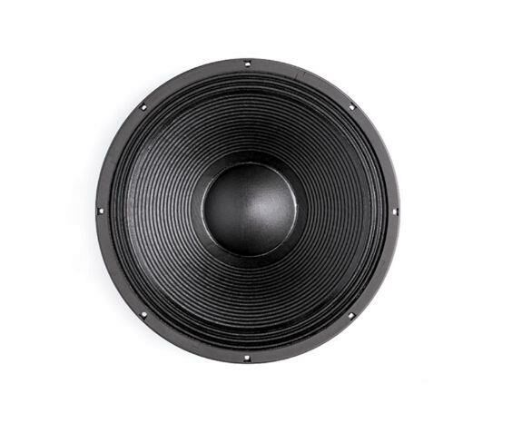 UNIVERSAL 15.900 38 CM  900 W YEDEK HOP