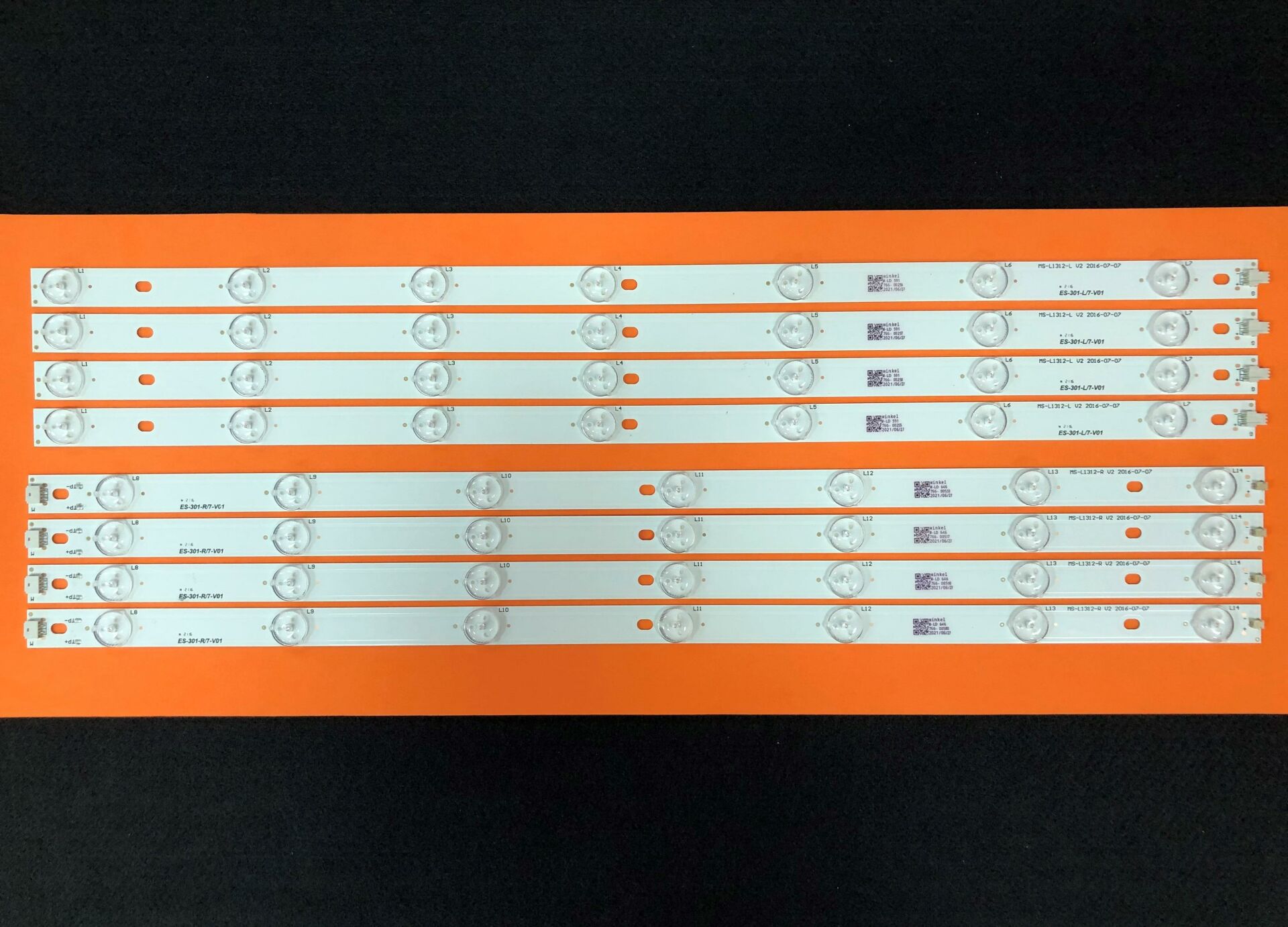 TV LED BAR 2103 TAKIM 8 Lİ-AX055LDUC-SN55CRE88-STL0976T 0976T SN55L8400-ES-301