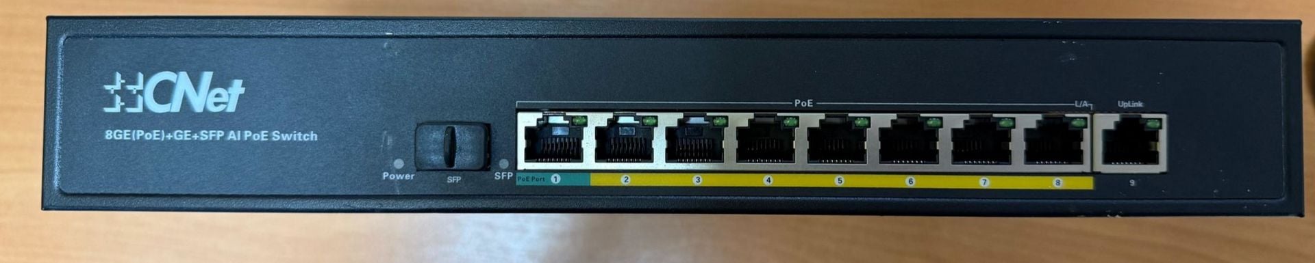 CNET CSH 800FP 8 PORT + 1SFP + 1UPLİNK POE SWİTCH