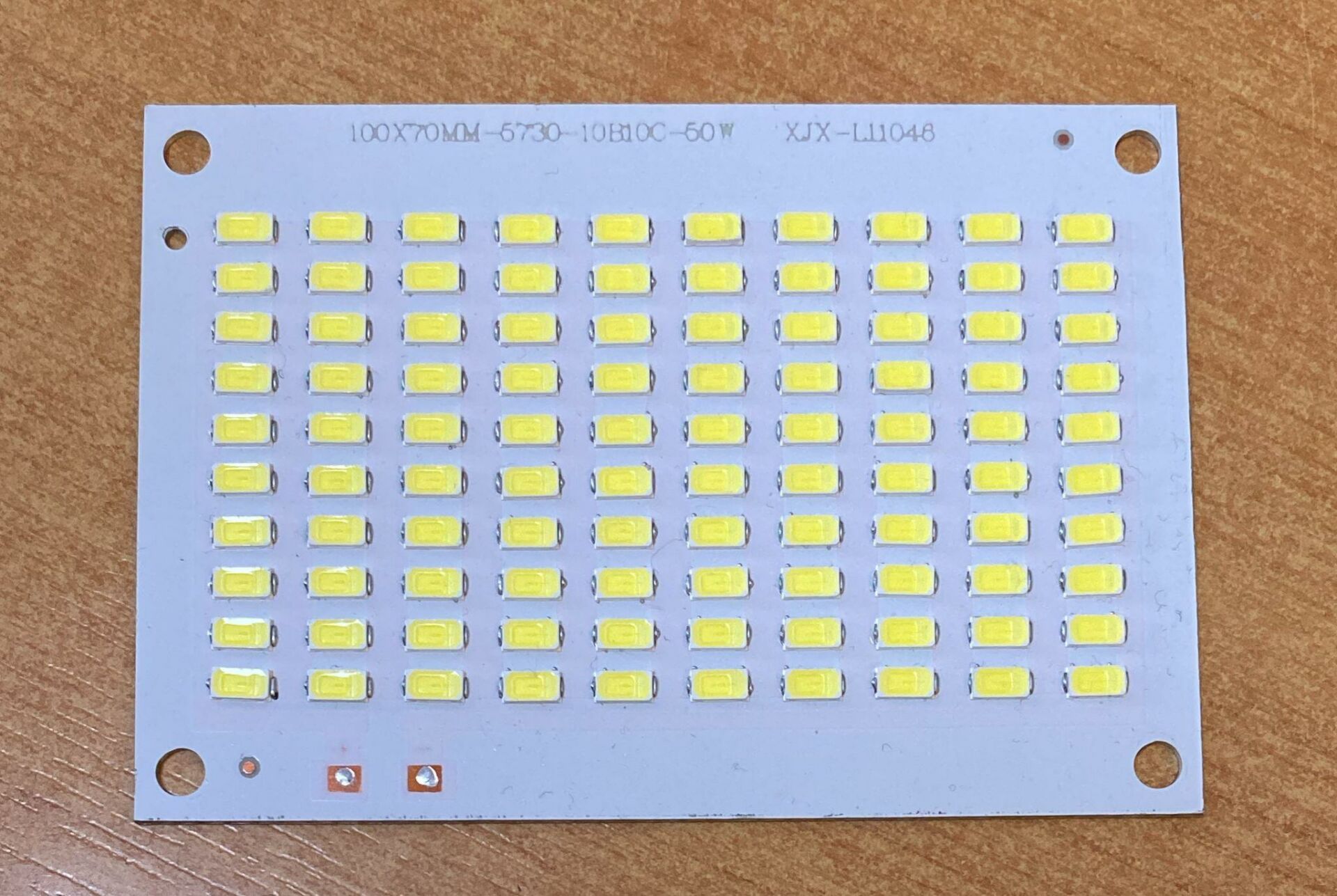 PROJEKTÖR LEDİ 50 WATT  TRAFOLU MODEL BEYAZ SMD