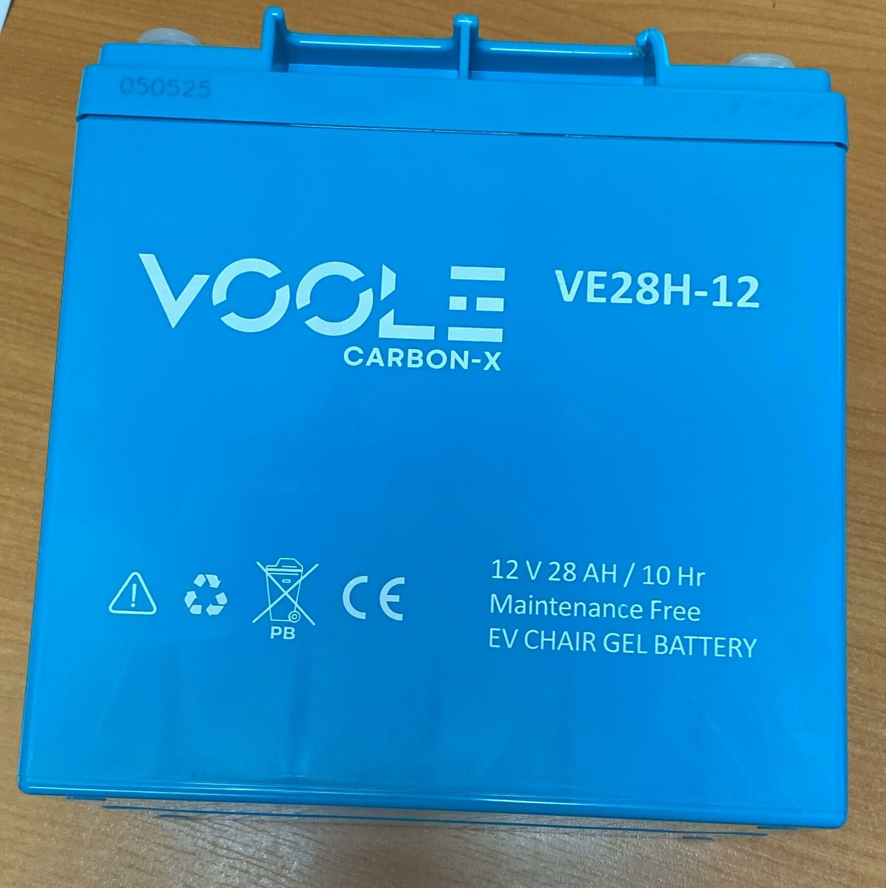 12 VOLT 28 AMPER JEL ENGELLİ SANDALYE AKÜSÜ VOOLE-167*125*175 mm-8,5 kg-DİKEY