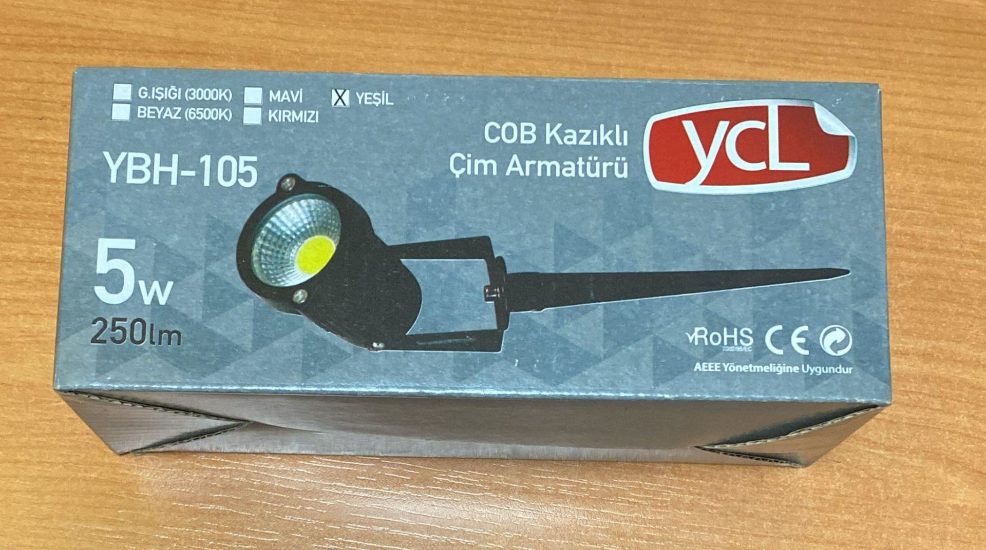 YCL YBH-105 BAHÇE ÇİM ARMATÜRÜ 5 WATT YEŞİL