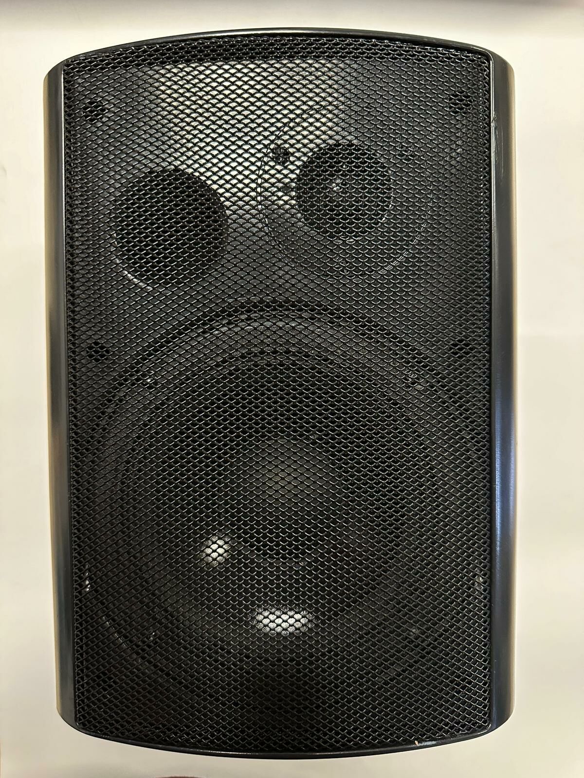 UNIVERSAL FX-6 TRAFOLU 6 INÇ  DUVAR TİPİ 215x195x295  EBAT SİYAH KASA HOPÖRLÖR