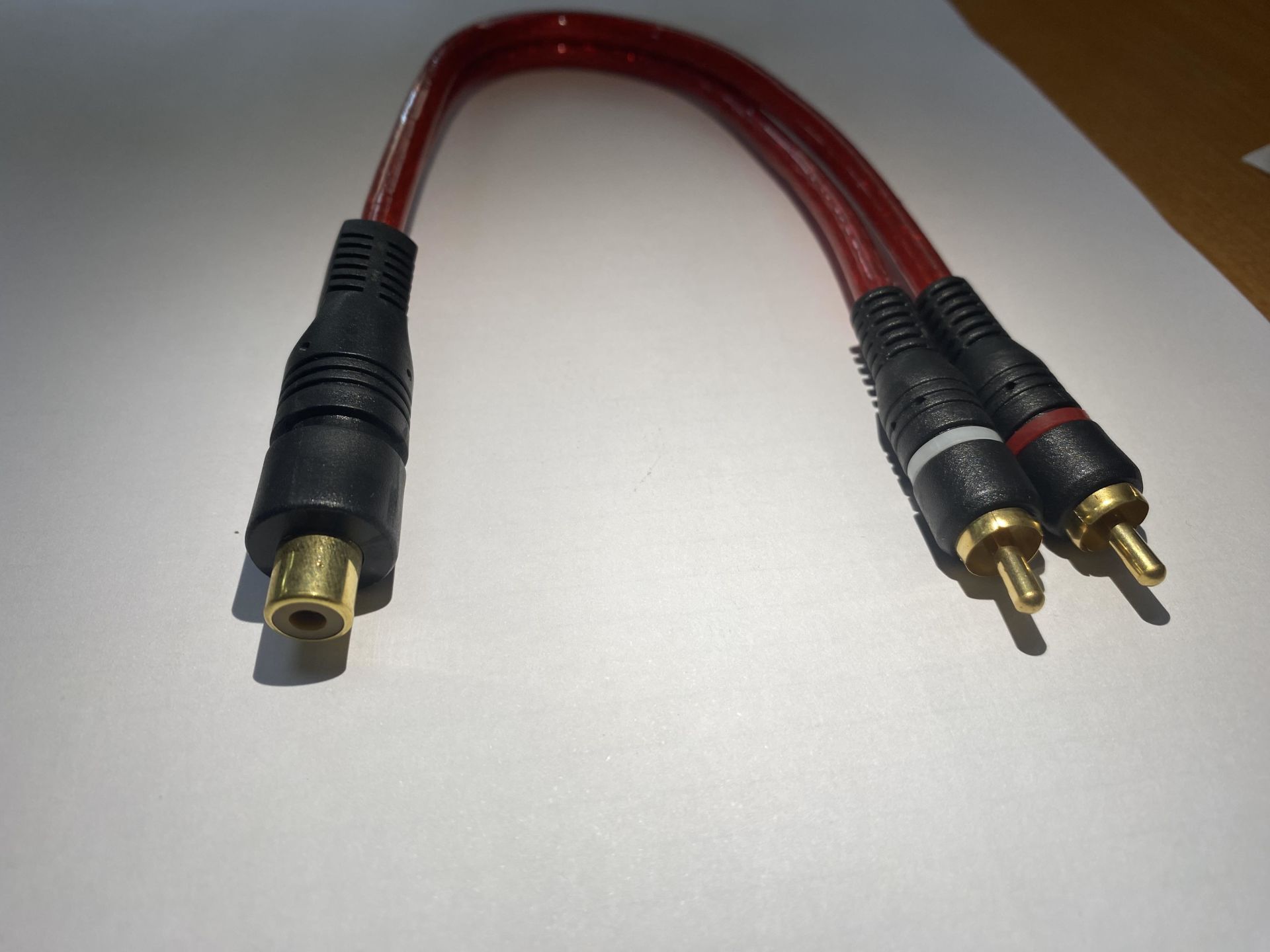 Y KABLO 2 RCA ERKEK+1 RCA DİŞİ 30 CM KIRMIZI