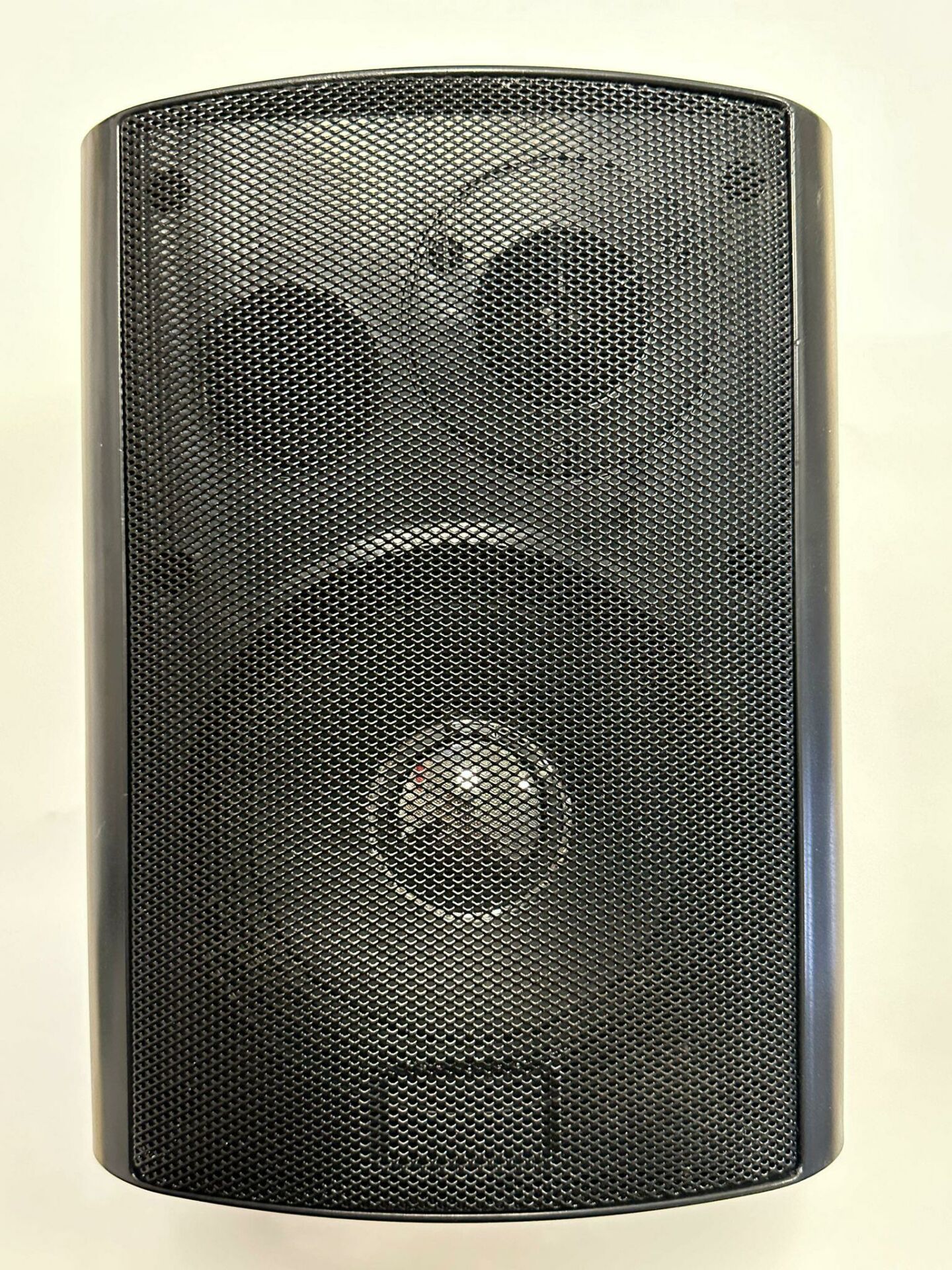 UNIVERSAL FX-5 TRAFOLU 5 INÇ DUVAR TİPİ 185x165x245  EBAT SİYAH KASA HOPÖRLÖR