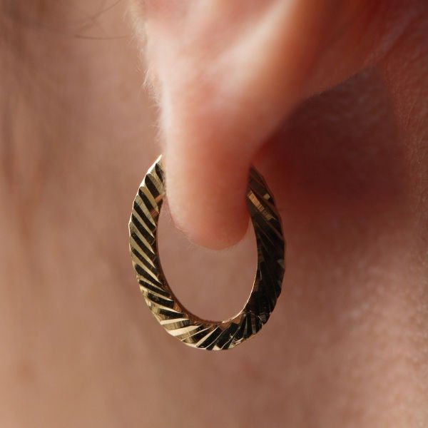 Şemsa Altın Tasarım Küpe