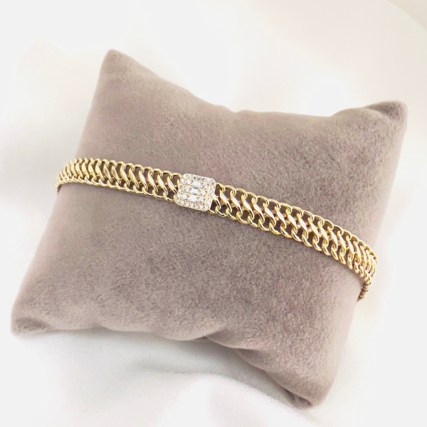 Kare Taşlı Viyana Zincir Altın Bileklik
