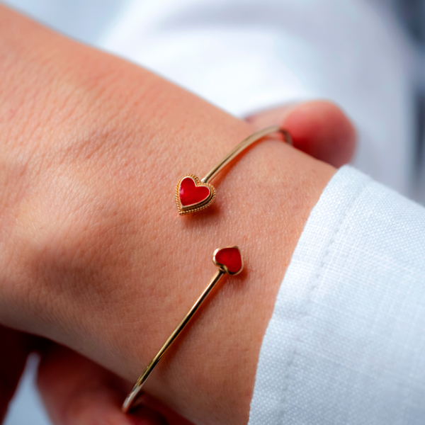 Kırmızı Kalpli Kelepçe Bileklik