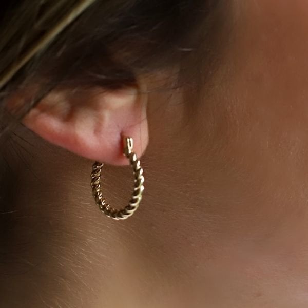 Burgu Altın Halka Küpe