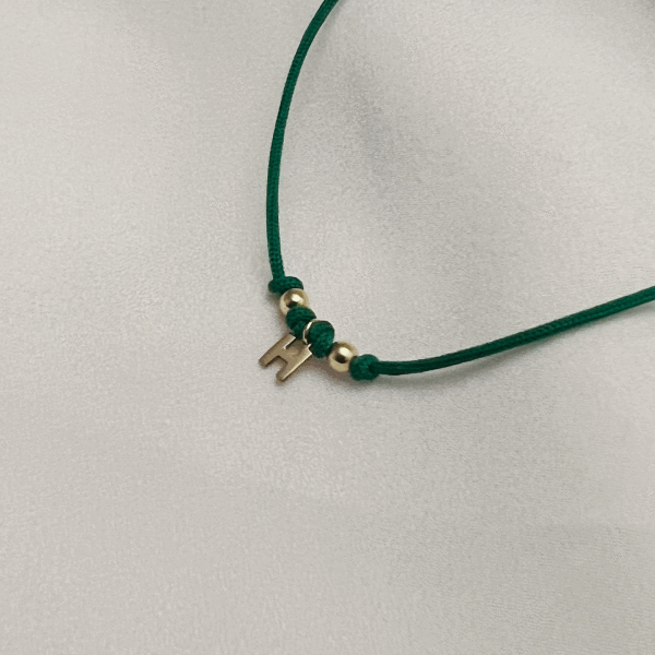 Harfli ve Toplu Altın İp Bileklik