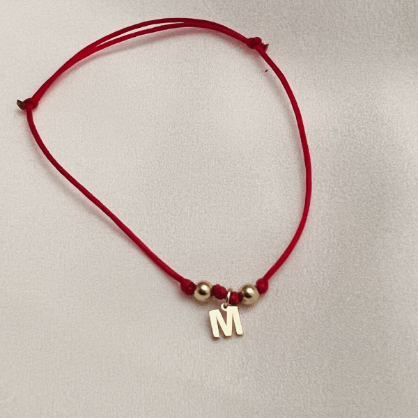 Harfli ve Toplu Altın İp Bileklik