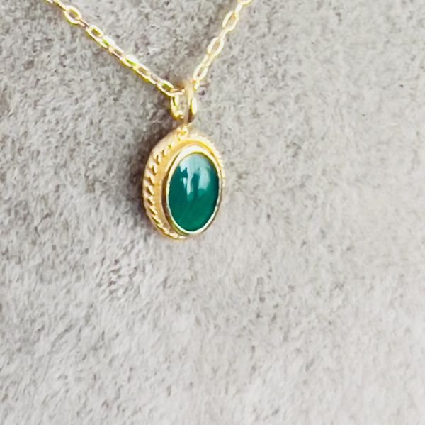 Yeşil Vintage Altın Kolye