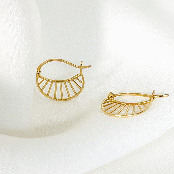 Aden Altın Tasarım Küpe