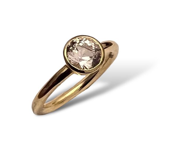 Morganit Taşlı Yüzük