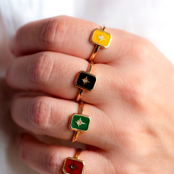 Minerva Yeşil Mineli Yüzük