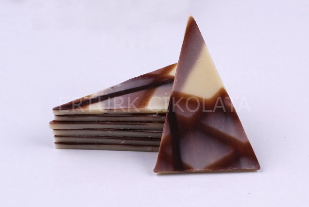BARLO ÇİKOLATA BİTTER DESENLİ BEYAZ ÜÇGEN ÇİKOLATA 1000 GR